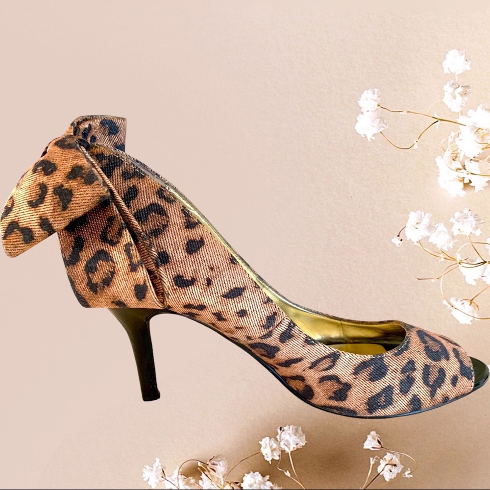 J RENEE PEEK-A-BOO HEELS